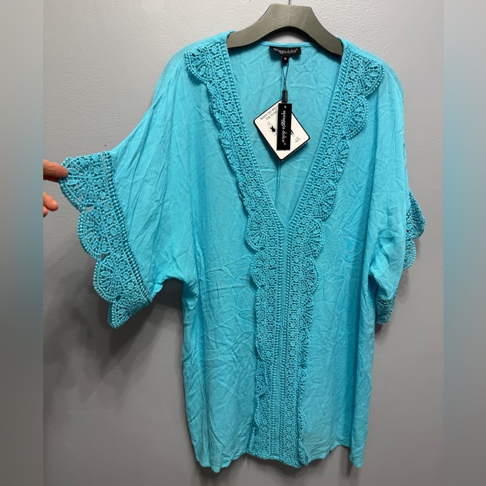 #9)  NWT  Elegant Blue Lace Trim Women's Tunic Top
